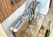 石油給湯器取替工事