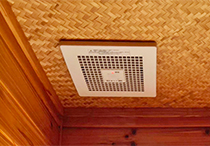 トイレ換気扇設置工事