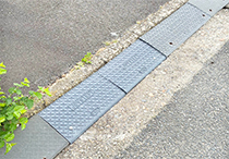 駐車場乗り入れ口補修工事 駐車場乗り入れ口補修工事